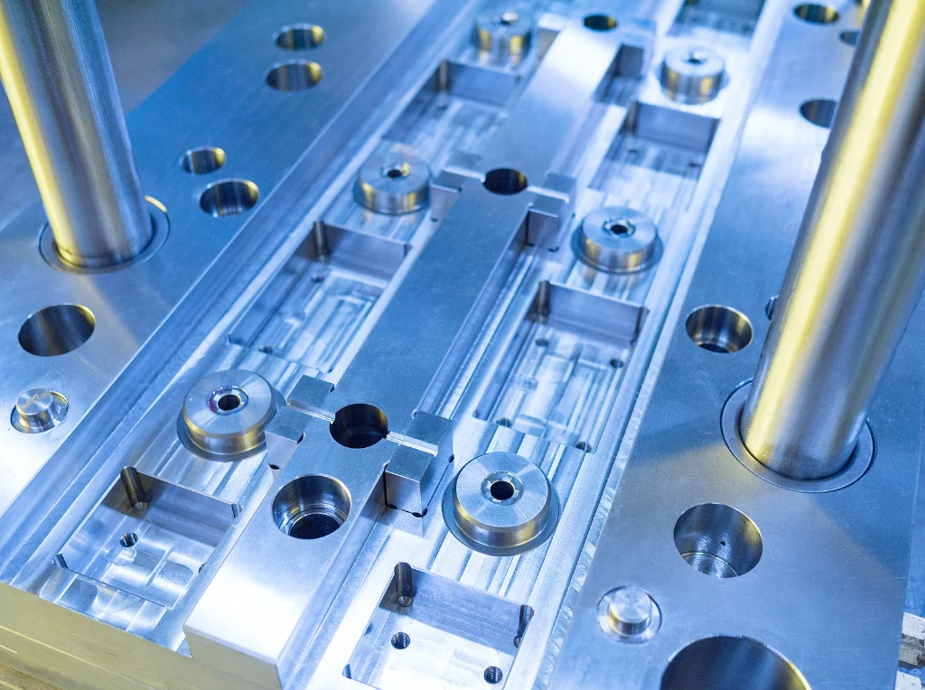 Precision plastic injection mold tooling